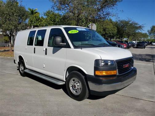 2024 GMC Savana 2500 Work Van