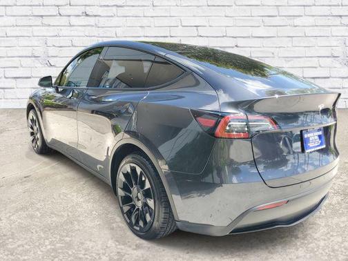 Stealth Grey 2024 Tesla Model Y Long Range Single Motor Rear-Wheel Drive