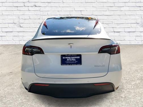 2022 Tesla Model Y Performance Dual Motor All-Wheel Drive