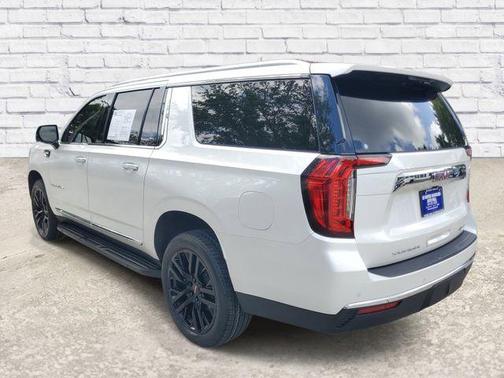 2021 GMC Yukon XL SLT