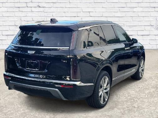 Stellar Black Metallic 2027 Cadillac VISTIQ Luxury