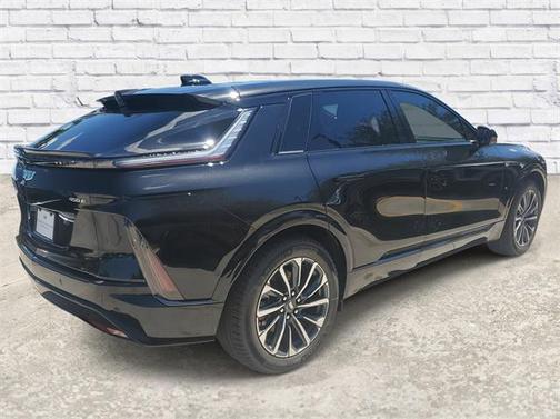 2025 Cadillac LYRIQ Sport