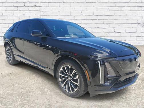 2025 Cadillac LYRIQ Sport