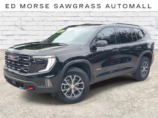 2025 GMC Acadia AWD AT4