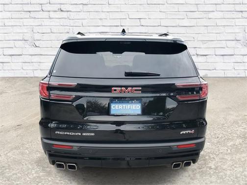 2025 GMC Acadia AWD AT4