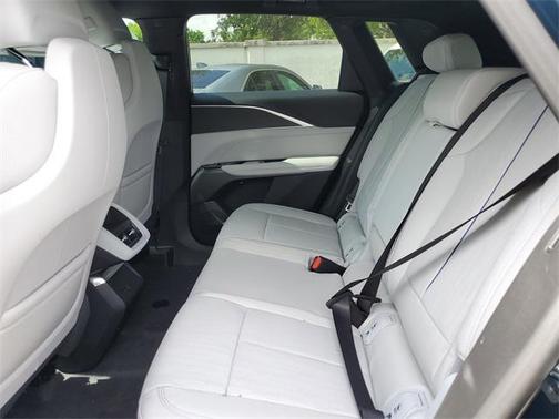 2025 Cadillac LYRIQ Luxury w/1SC