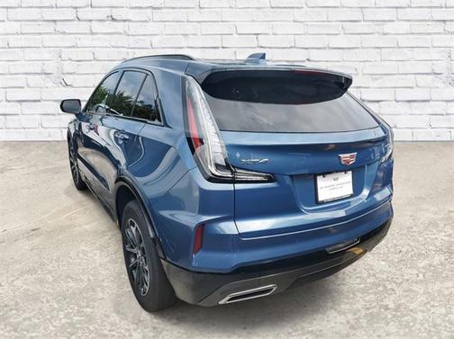 2025 Cadillac XT4 Sport