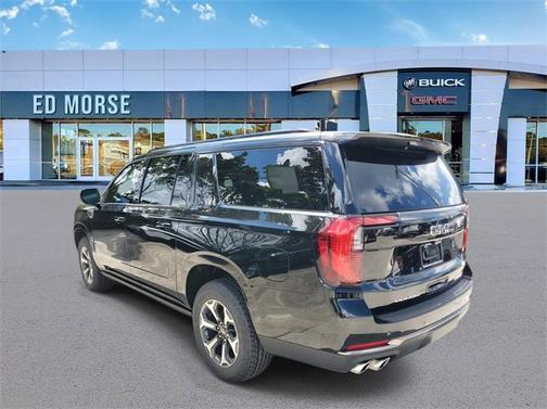 2025 GMC Yukon XL 4WD AT4 Ultimate