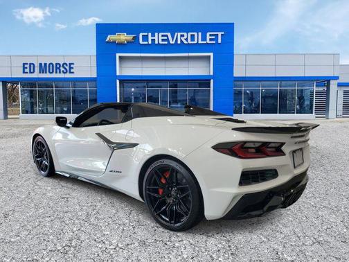 Arctic White 2026 Chevrolet Corvette Z06