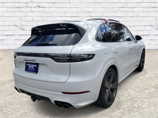 2021 Porsche Cayenne GTS