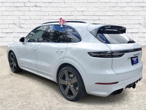 2021 Porsche Cayenne GTS
