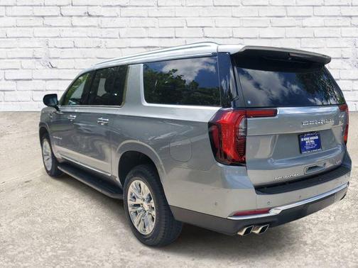 Sterling Metallic 2025 GMC Yukon XL Denali