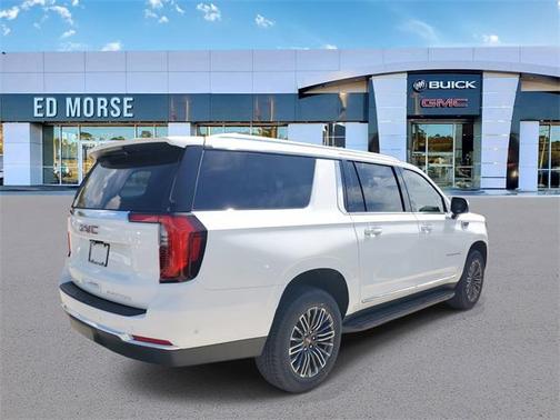 2026 GMC Yukon XL 4WD Elevation