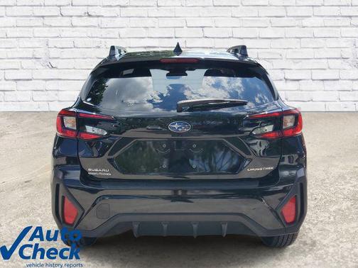 Crystal Black Silica 2024 Subaru Crosstrek Premium