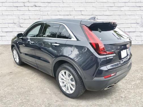 2022 Cadillac XT4 Luxury