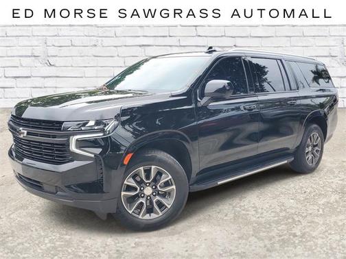 2023 Chevrolet Suburban LT