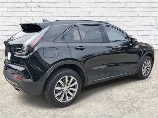 2022 Cadillac XT4 Sport