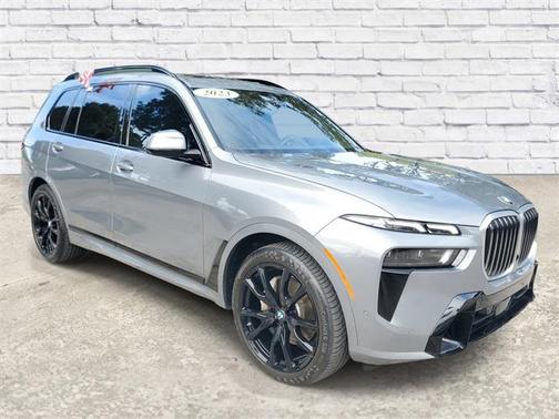 2023 BMW X7 xDrive40i