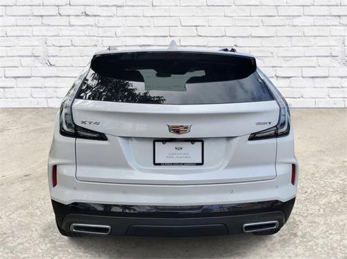2025 Cadillac XT4 Sport