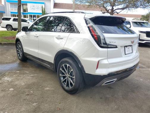2025 Cadillac XT4 Sport