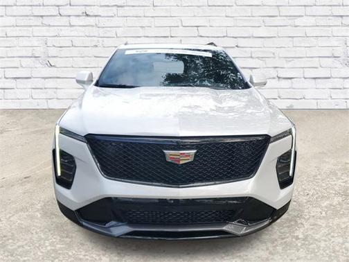 2025 Cadillac XT4 Sport