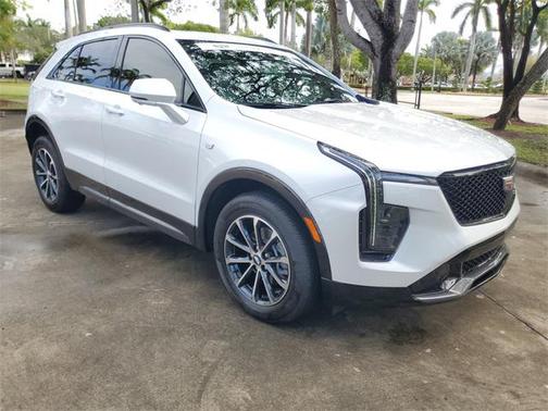 2025 Cadillac XT4 Sport