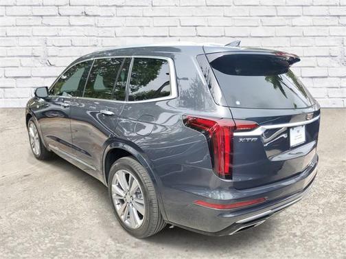 2023 Cadillac XT6 Premium Luxury FWD