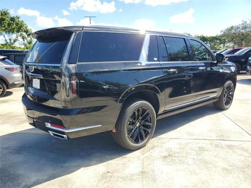 2026 Cadillac Escalade ESV Luxury
