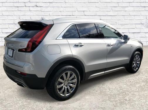 2021 Cadillac XT4 Premium Luxury