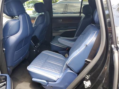 2026 Cadillac VISTIQ Premium Luxury