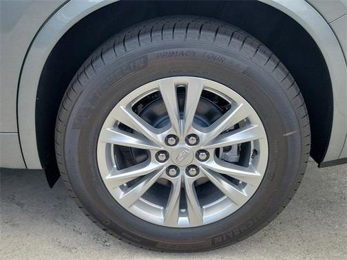 2025 Cadillac XT6 Luxury FWD