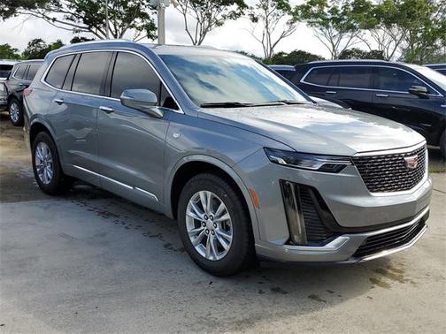 2025 Cadillac XT6 Luxury FWD