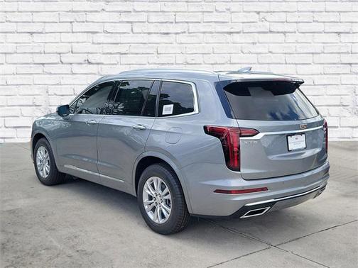2025 Cadillac XT6 Luxury FWD