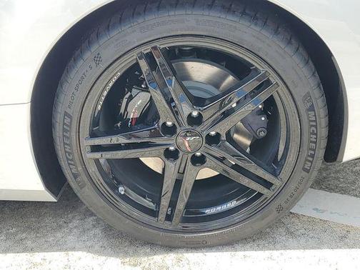 Blade Silver Metallic 2026 Chevrolet Corvette Stingray w/1LT