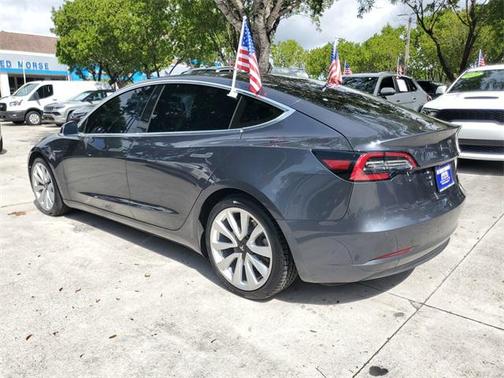 2020 Tesla Model 3 Performance