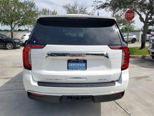 2023 GMC Yukon SLT