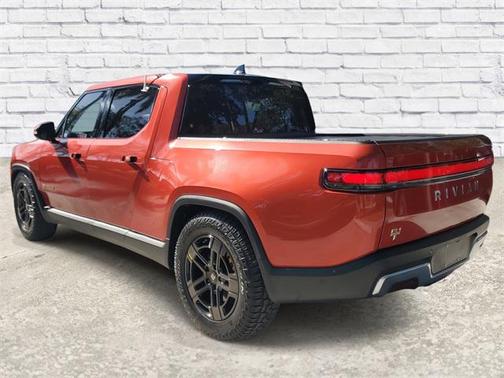 2022 Rivian R1T Adventure