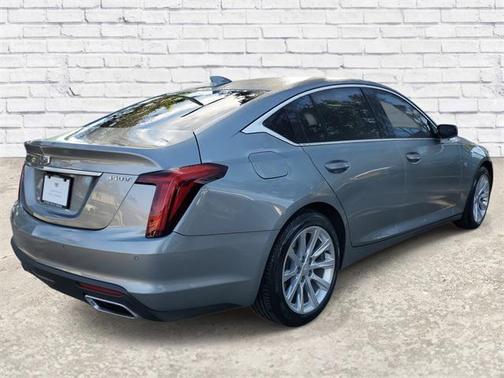 2023 Cadillac CT5 Luxury