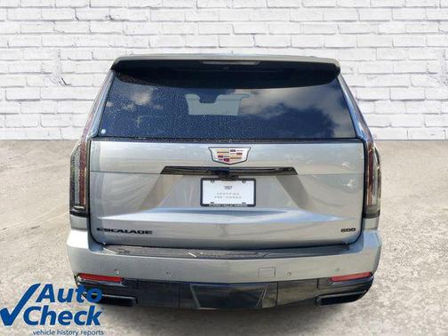 Argent Silver Metallic 2025 Cadillac Escalade ESV Sport Platinum