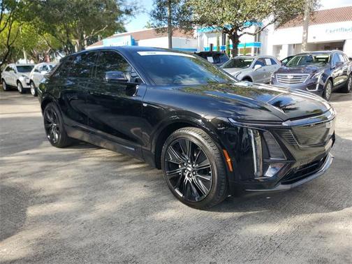 2024 Cadillac LYRIQ Sport