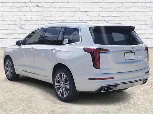 2025 Cadillac XT6 Premium Luxury FWD