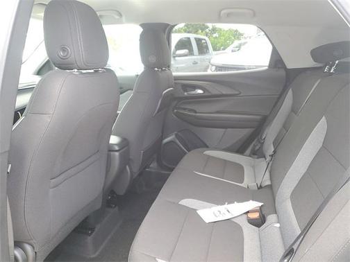 2025 Chevrolet Trailblazer LS
