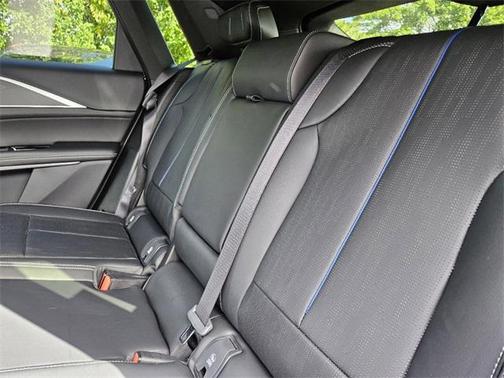 2025 Cadillac LYRIQ Luxury w/1SC