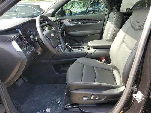 2025 Cadillac XT6 Premium Luxury FWD