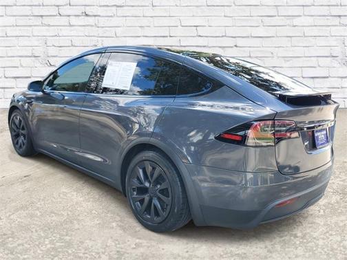 2023 Tesla Model X Standard Range