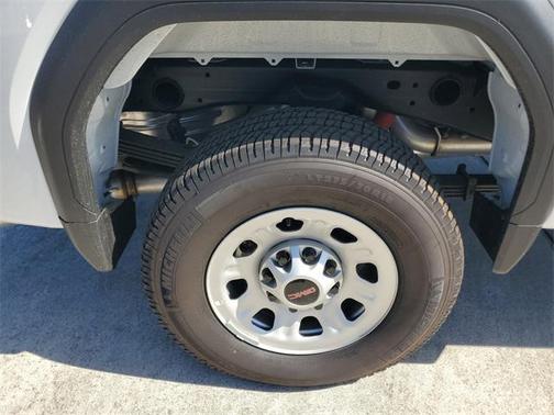 2025 GMC Sierra 2500 Pro