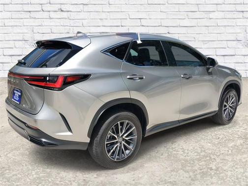 2025 Lexus NX 250 Premium