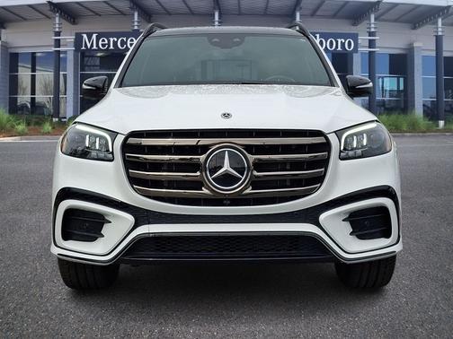 MANUFAKTUR Moonlight White Metallic 2024 Mercedes-Benz GLS 580 4MATIC