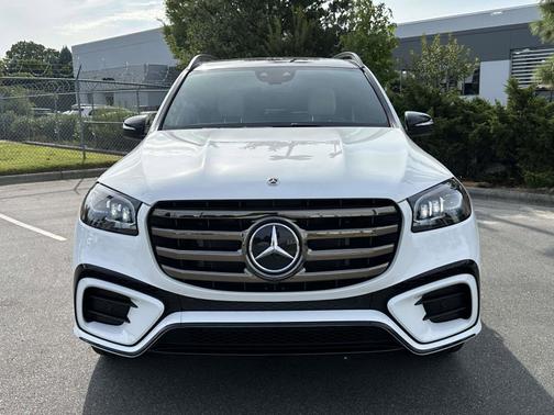 2025 Mercedes-Benz GLS 450 4MATIC