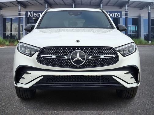 2025 Mercedes-Benz GLC 300 